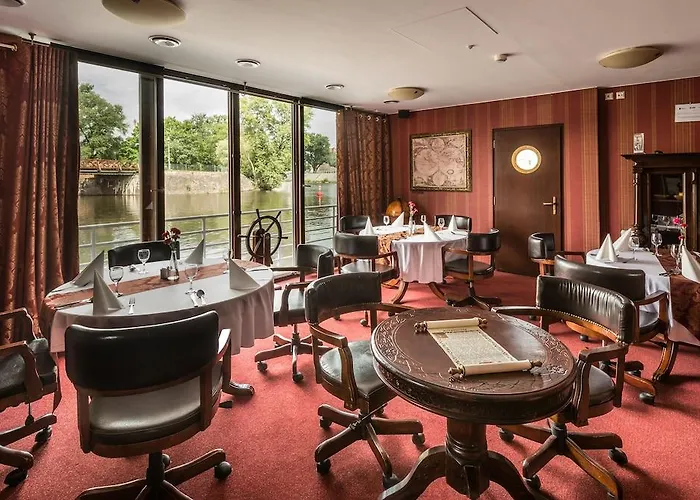 Great Polonia Tumski 호텔 3*