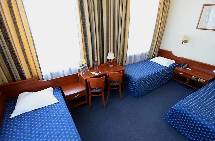 Great Polonia Tumski 호텔