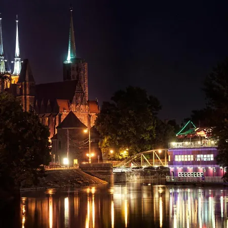 Great Polonia Tumski Szálloda 3*