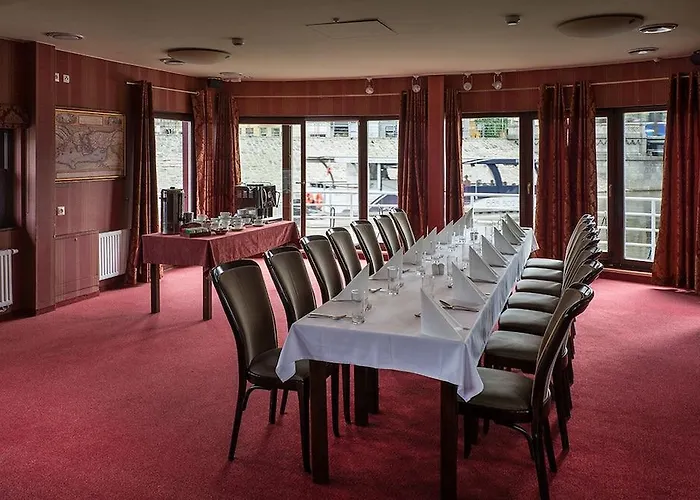 Great Polonia Tumski Ξενοδοχείο