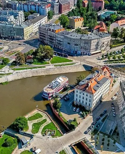 Great Polonia Tumski Ξενοδοχείο 3*